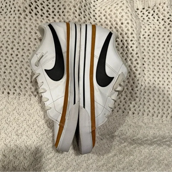 NIKE COURT LEGACY SNEAKERS MENS 12 WHITE EXC.CONDITION - Picture 2 of 8